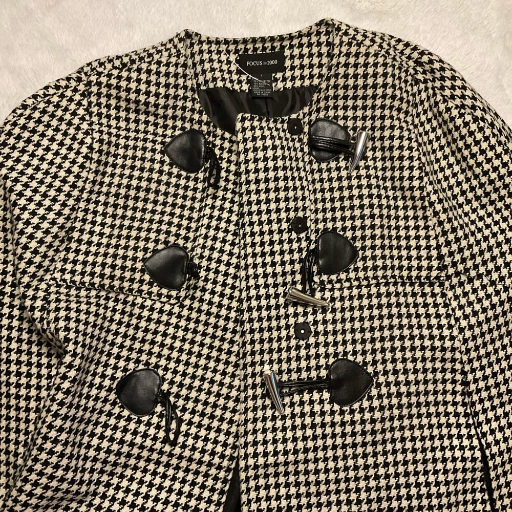 Houndstooth Poncho Size L
